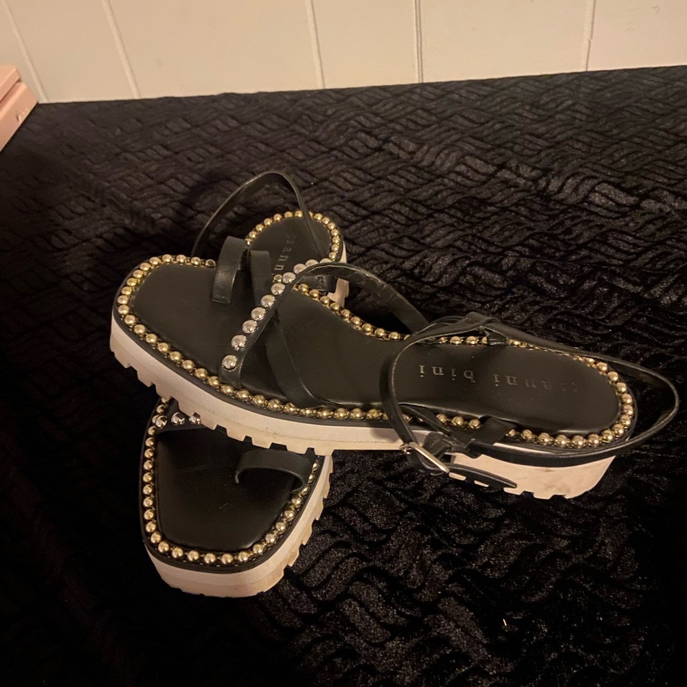 Gianni Bini Black and Gold Sandals